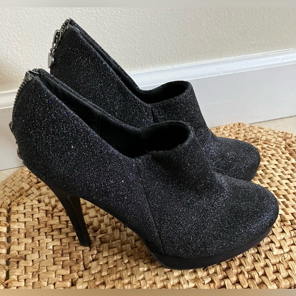 Call it Spring Zippered Sparkled Heels - Picture 3 of 5